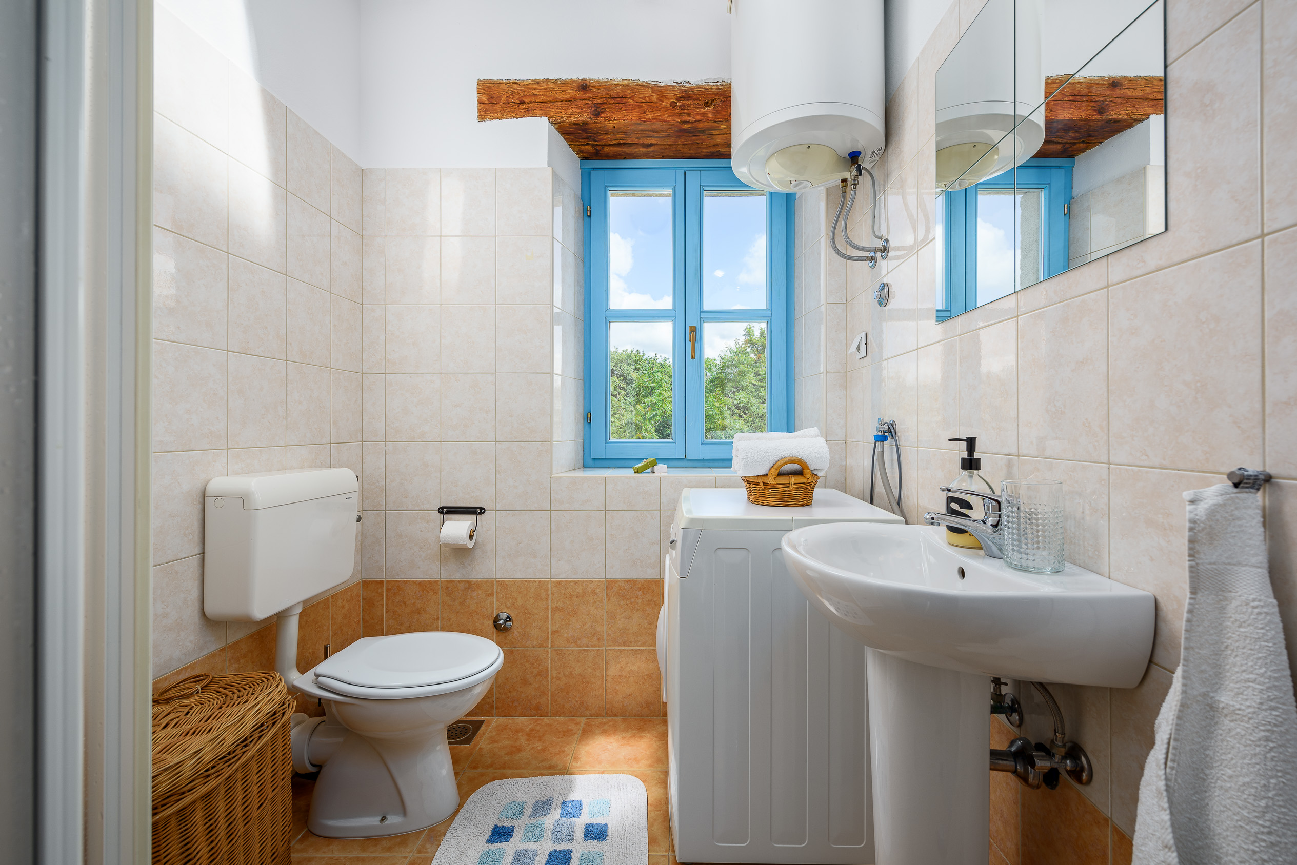 Villa Rovo big bathroom